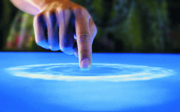 虚拟变真实,微软研发支持触觉反馈的 3D 触摸