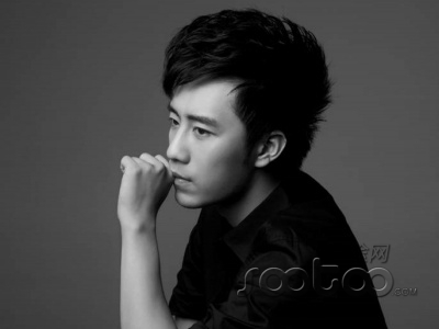  陈欧 : 陈欧 体是屌丝的逆袭-ZOL科技频道