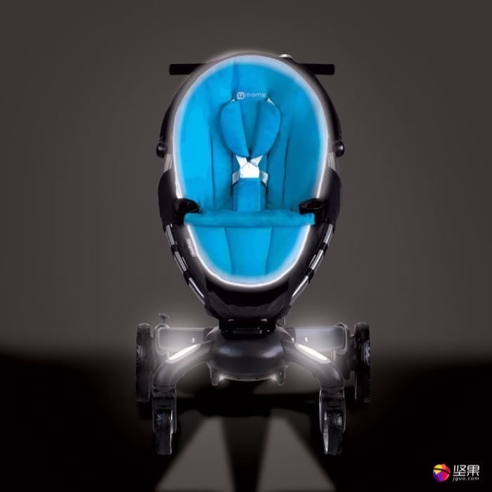 全自动一键折叠婴儿车,看了好想生娃-ZOL科技