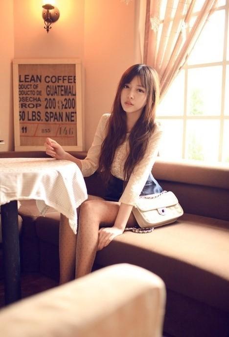 【抄本质】<em>陌陌</em>与微信,两大<em>约炮</em>神器对<em>约炮</em>